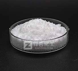 碳酰胺（尿素）